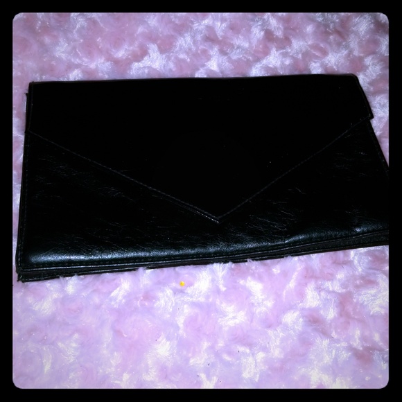 Black Purse - Picture 1 of 2